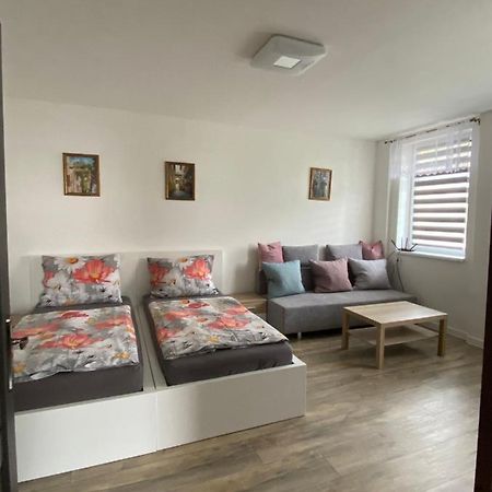 Apartmany U Viaduktu 46 อุสตีนัดลาแบม ภายนอก รูปภาพ